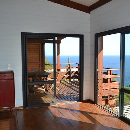 Villa Atypique Le Chat Perche De Grand Anse Petite Île Buitenkant foto