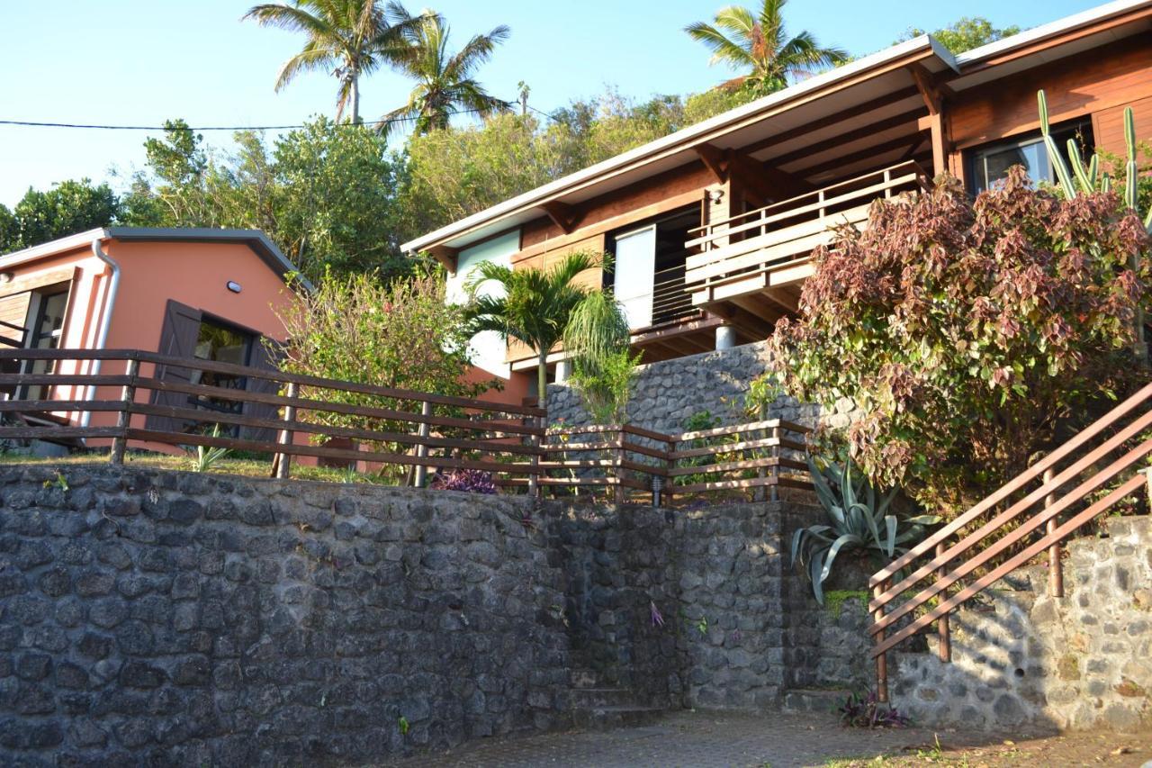 Villa Atypique Le Chat Perche De Grand Anse Petite Île Buitenkant foto