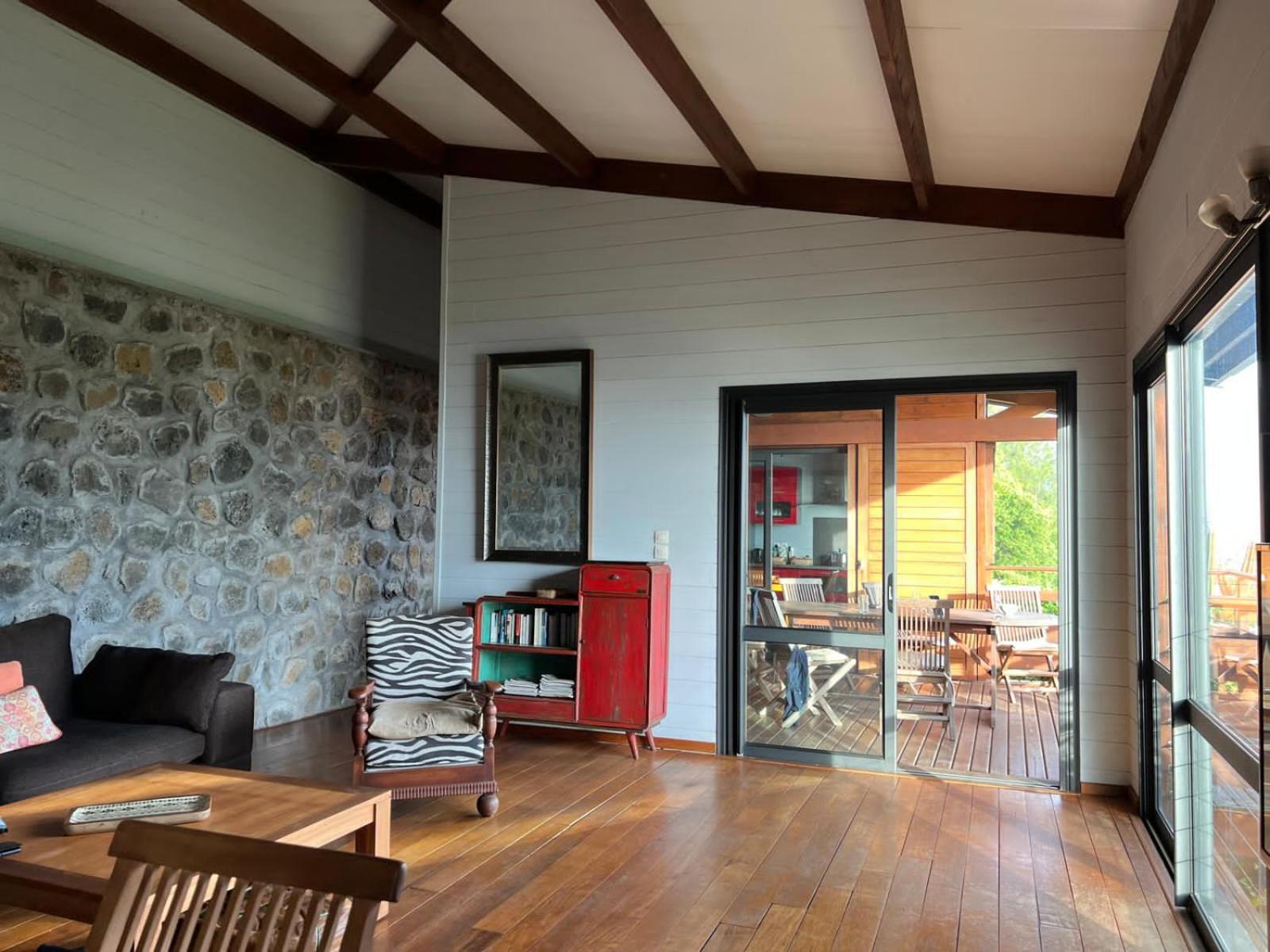 Villa Atypique Le Chat Perche De Grand Anse Petite Île Buitenkant foto